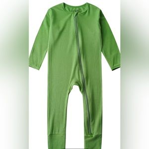 Green ribbed bamboo sleeper with fold-over hands and feet